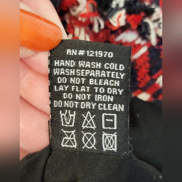 Vici Faux Tweed Red and Black Blazer/Jacket Size M - Picture 8 of 9